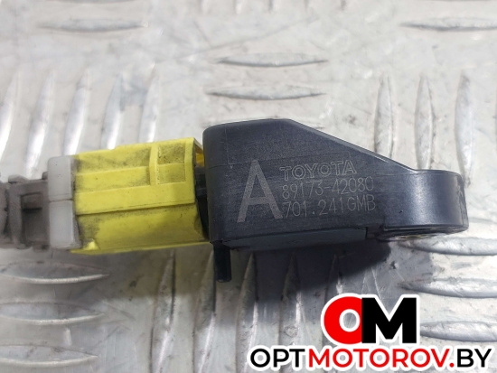 Датчик удара  Toyota RAV4 3 поколение (XA30) 2007 8917342080 #2