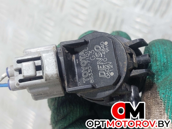 Насос (моторчик) омывателя стекла  Toyota RAV4 3 поколение (XA30) 2006 8533071010, 0602104840 #2