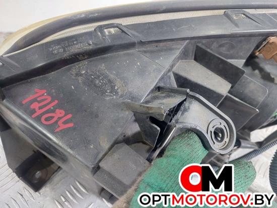 Фара правая  Toyota RAV4 3 поколение (XA30) 2006  #4