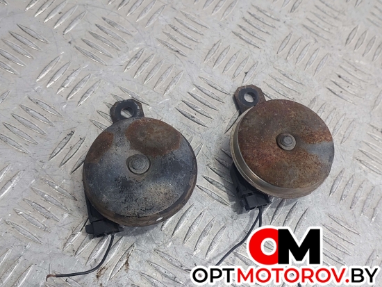 Планка под капот  Toyota RAV4 3 поколение (XA30) 2007  #2