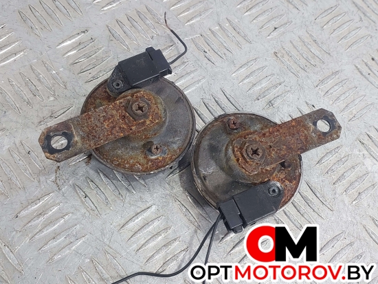 Планка под капот  Toyota RAV4 3 поколение (XA30) 2007  #3