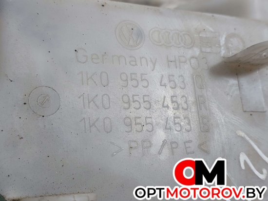 Бачок омывателя  Volkswagen Golf 6 поколение 2009 1K0955453Q, 1K0955453R, 1K0955453S, 1K6955651 #4