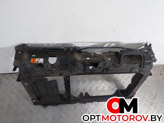 Передняя панель (телевизор)  Ford Fiesta 6 поколение 2012 8V51A16E146CA, 8V51A16E146DA #2