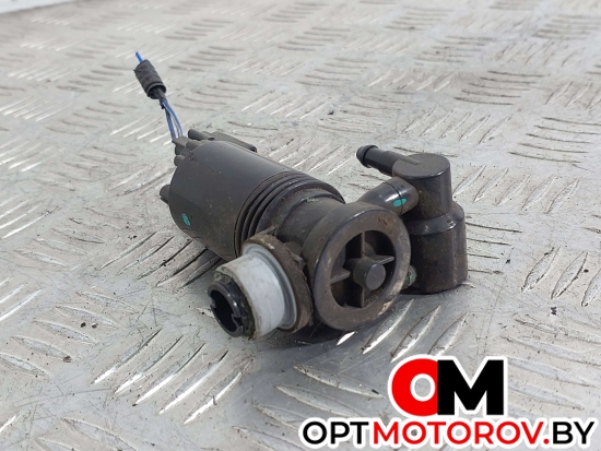Насос (моторчик) омывателя стекла  Ford Fiesta 6 поколение 2012 8A6117K624AA #3