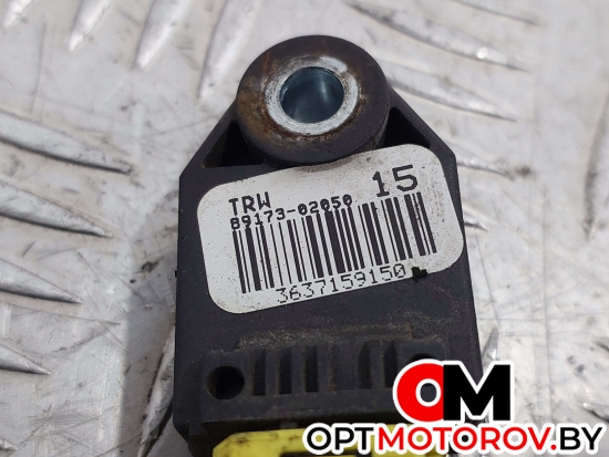 Датчик удара  Toyota Auris 1 поколение 2008 8917302050 #2