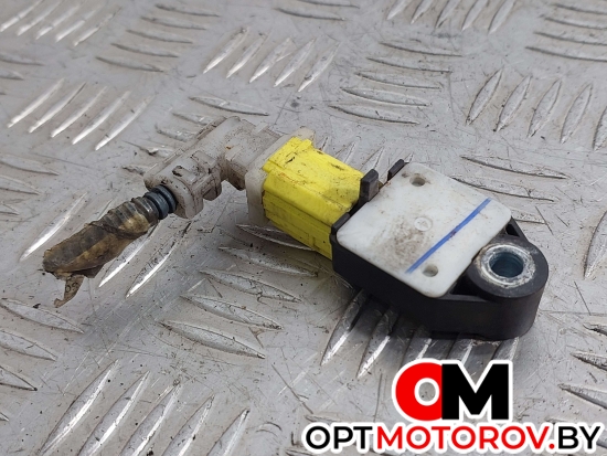 Датчик удара  Toyota Auris 1 поколение 2008 8917302050 #3