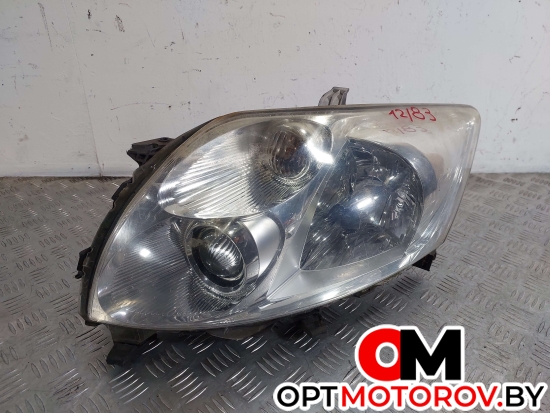 Фара правая  Toyota Auris 1 поколение 2008 8115002470 #1