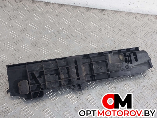 Кронштейн радиатора  BMW 3 серия E90/E91/E92/E93 2007 752491211, 7524912, 1710752491211 #1