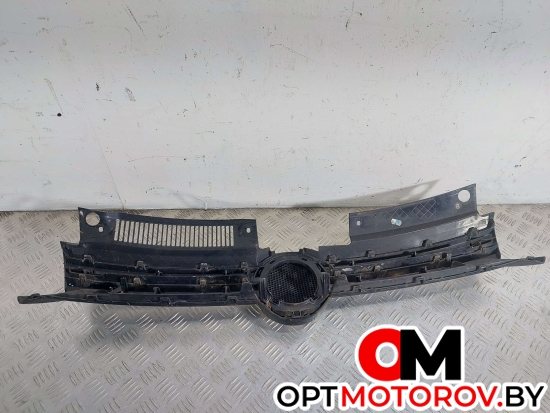 Решетка радиатора  Volkswagen Golf 6 поколение 2009 5K0853653, 5K0853651 #4