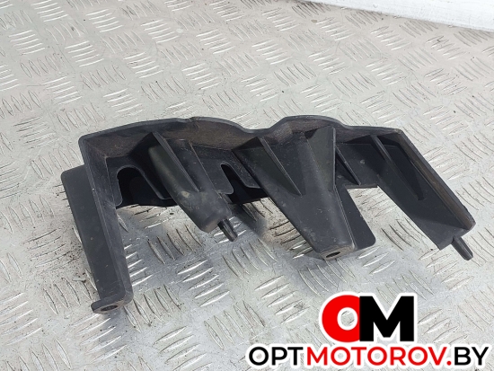 Кронштейн крепления бампера переднего  Land Rover Freelander 1 поколение 2004 DPN500090 #2
