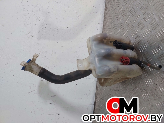 Бачок омывателя  Land Rover Freelander 1 поколение 2004  #2