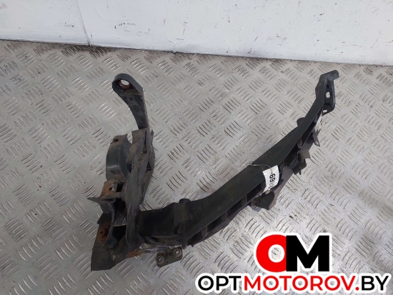 Крепление фары правой  Audi A4 B8/8K 2008 8K0805607L #4