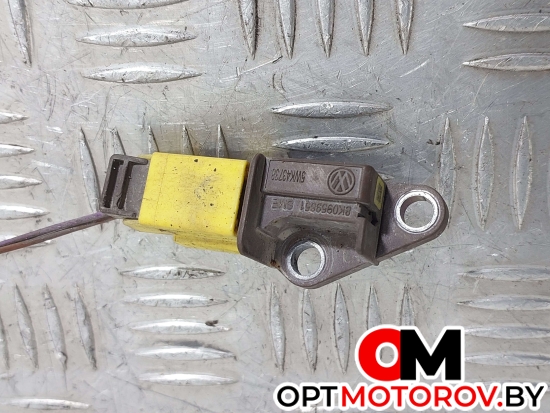 Датчик удара  Audi A4 B8/8K 2009 4K0959651, 5WK43738 #1