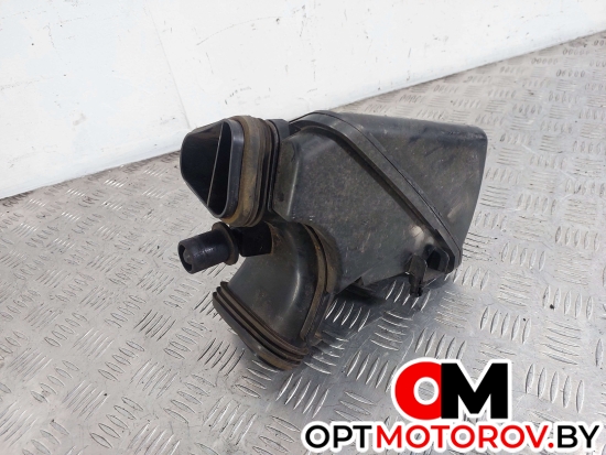 Передняя панель (телевизор)  Opel Astra J 2010 13313301 #2