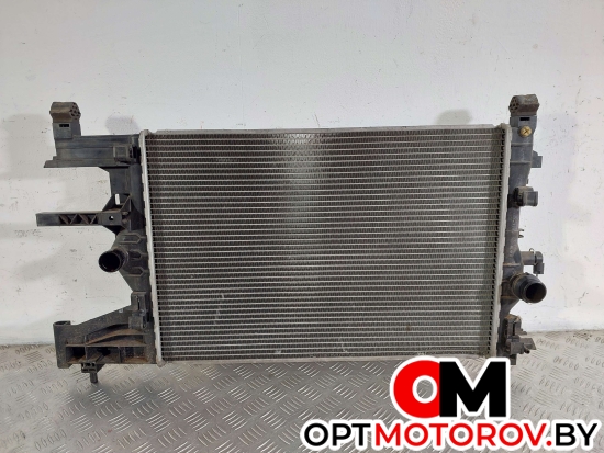 Радиатор основной  Opel Astra J 2011 13281773 #1