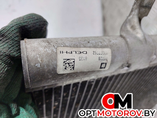 Радиатор основной  Opel Astra J 2012 13377762 #3