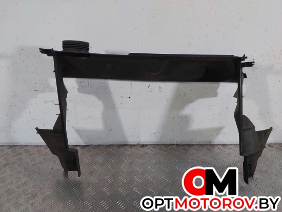 Дефлектор радиатора  Renault Megane 3 поколение 2010 214940005R, 214990005R, 214766469R #1