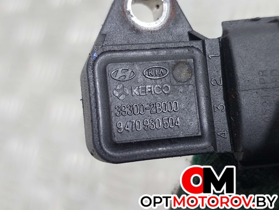Датчик абсолютного давления  Hyundai Accent 3 поколение (MC) 2006 393002B000 #3