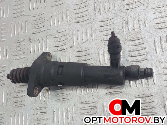 Цилиндр сцепления рабочий  Mitsubishi Colt 6 поколение (Z30) [рестайлинг] 2010 A4542570379 #1
