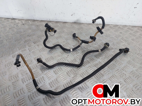 Топливная трубка  Mercedes-Benz C-Класс W203/S203/CL203 2002 A6110707032, A6110706332, A6110703232 #1