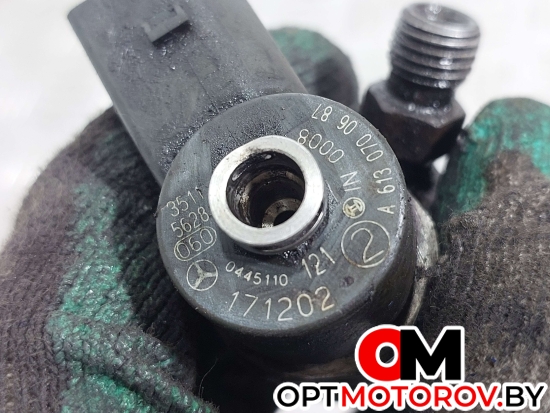 Форсунка топливная  Mercedes-Benz C-Класс W203/S203/CL203 2002 A6130700687, 0445110121 #2