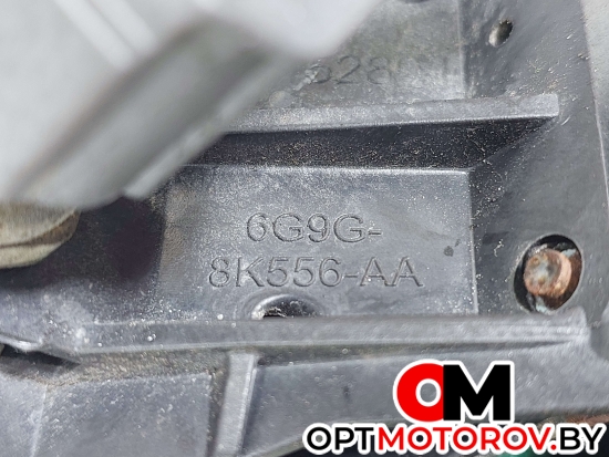 Фланец (тройник) системы охлаждения  Volvo S40 2 поколение [рестайлинг] 2008 6G9G8K556AA, 4M5G9A500NB #4