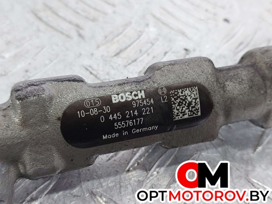 Топливная рампа  Opel Insignia 1 поколение (A) 2010 0445214221, 55576177, 0281006158 #2