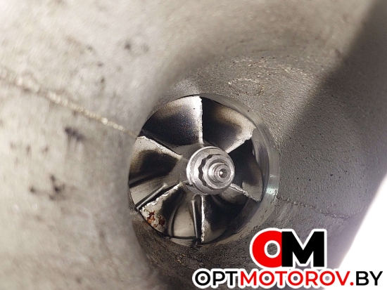 Фланец (тройник) системы охлаждения  Volkswagen Touareg 1 поколение 2005 030TC17542000 #5