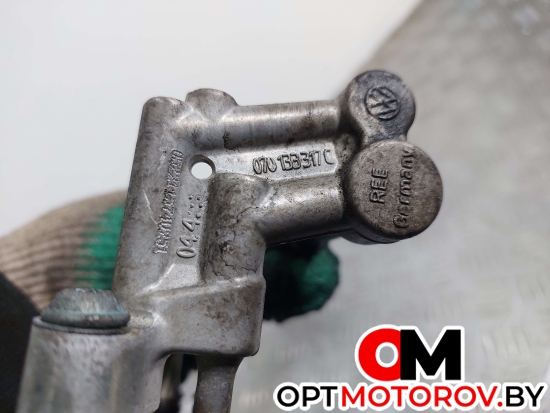 Корпус термостата  Volkswagen Touareg 1 поколение 2005 070133317C #4