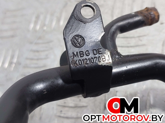 Трубка охлаждающей жидкости металлическая  Volkswagen Golf 5 поколение 2006 1K0121070BJ, 1K0121036AT #3