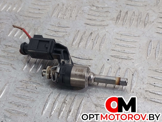 Форсунка топливная  Volkswagen Golf 5 поколение 2006 03C906036E #1