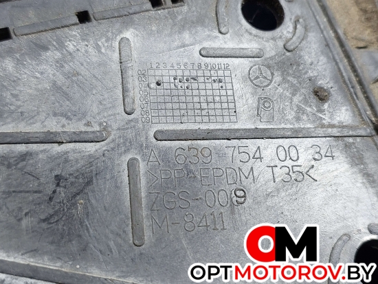 Лючок топливного бака  Mercedes-Benz Vito W639 2004 A6397540034 #4
