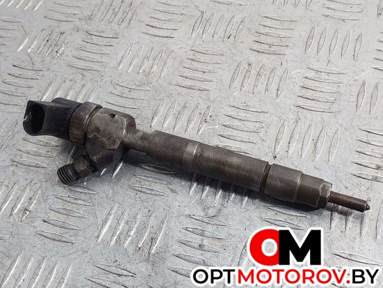 Форсунка топливная  Mercedes-Benz Vito W638 2001 0445110070, A6110700887 #1