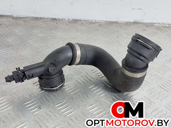 Патрубок охлаждения  Land Rover Range Rover 3 поколение [рестайлинг] 2006 7532493, 7533978 #1