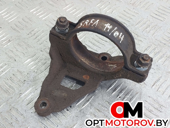 Кронштейн полуоси  Ford Transit 7 поколение 2009 8C113K305AB #1
