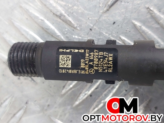 Форсунка топливная  Mercedes-Benz C-Класс W204/S204 2008 A6460700987, EJBR04201D #2