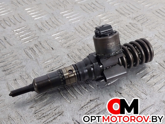 Форсунка топливная  Audi A4 B7 2007 0414720404, 03G130073G #1