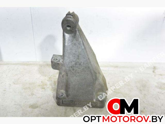 Кронштейн двигателя  Mercedes-Benz Vito W639 2005 A6462230204 #1