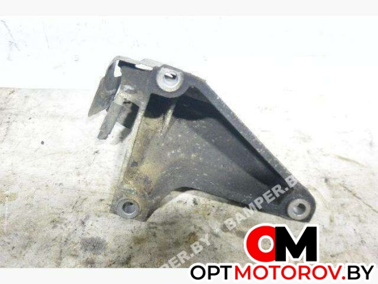 Кронштейн двигателя  Audi 100 4A/C4 1993 4A0199312 #2