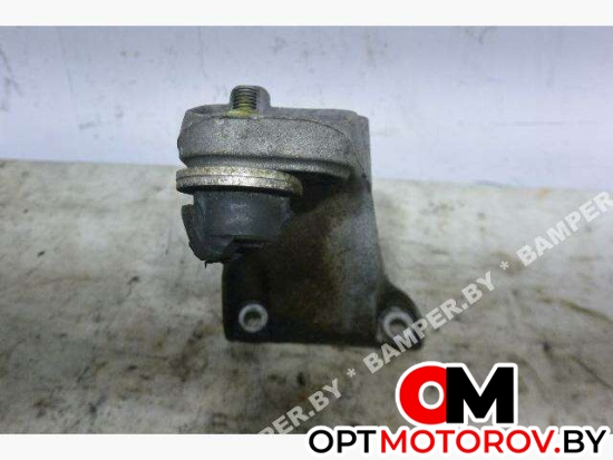 Кронштейн двигателя  Audi 100 4A/C4 1993 4A0199307 #2