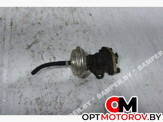 Клапан EGR  Volkswagen Passat B5 1999 026131501E #1