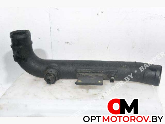 Патрубок интеркулера  Volkswagen Passat B5 1999 8D0145840 #1