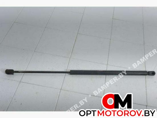 Амортизатор крышки багажника  Opel Corsa B 2000 90481270 #1