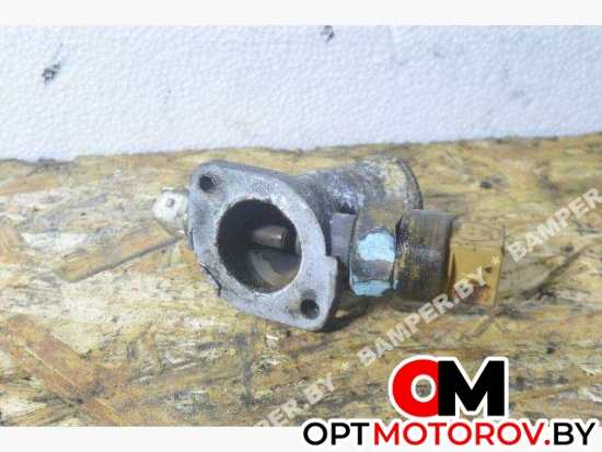 Фланец (тройник) системы охлаждения  Audi 100 4A/C4 1994 34121133 #2