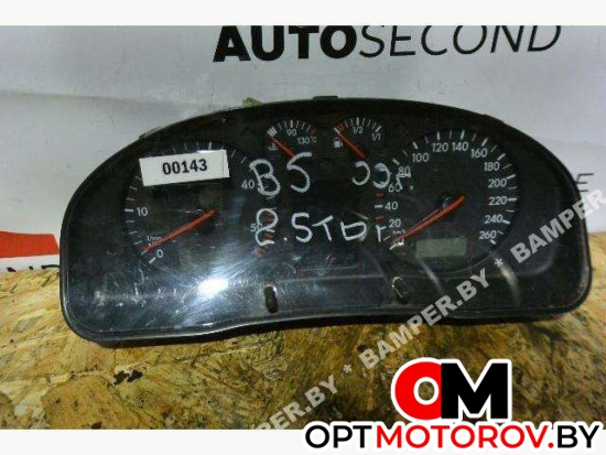 Панель приборов (щиток)  Volkswagen Passat B5 1999 3V0920842A #2