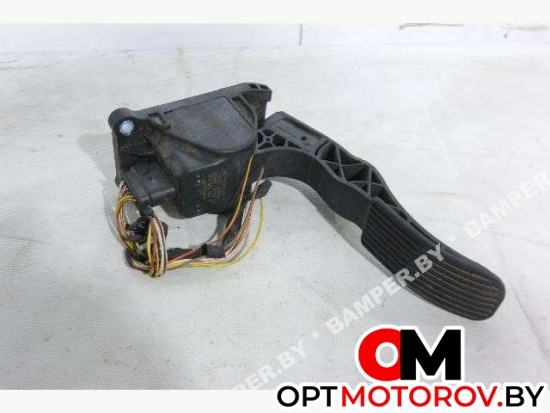 Педаль  Mercedes-Benz Sprinter 2 поколение (W906) 2008 A9063000404 #1