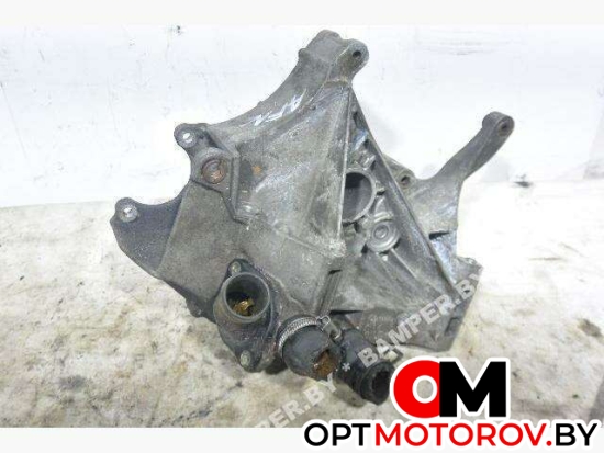 Кронштейн генератора  Volkswagen Passat B5 1999 28903143 #2