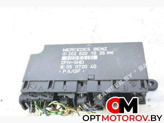 Блок управления стеклоподъемниками  Mercedes-Benz C-Класс W202/S202 1997 2028201026 #1