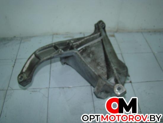 Кронштейн полуоси  Volkswagen Sharan 1 поколение 1999 7M0199207B #3