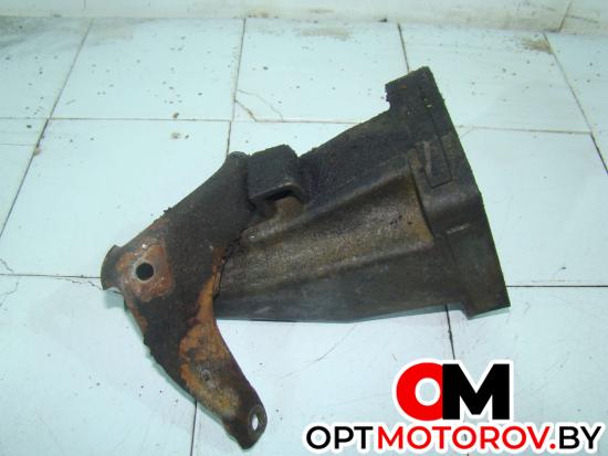 Кронштейн двигателя  Mercedes-Benz Vito W639 2003 6462230204 #2